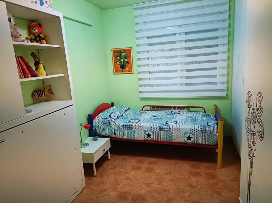 Casa Con Jardin Y Piscina Privada. Santa Eulalia de Ronsaná Exterior foto